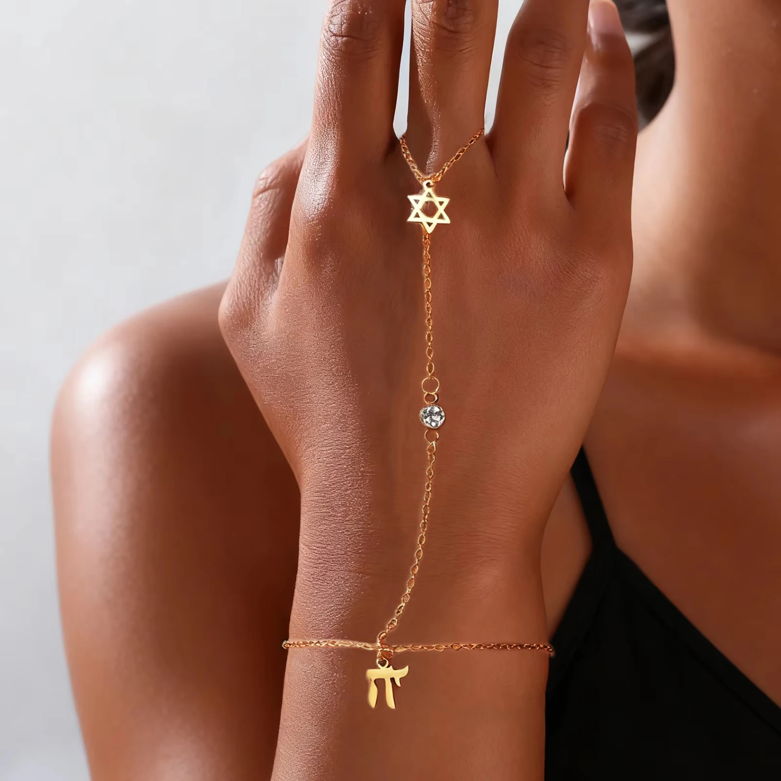 Jewelry & Watches Spółka Z Ograniczoną Odpowiedzialnością Sp Z Oo - 유대교 다윗의 별 히브리어 차이 글자