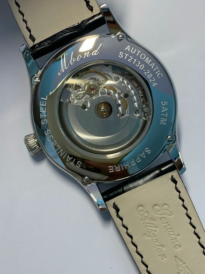 워드리스 북, 스위스 정밀 연마 ETA2824 무브먼트 - Jewelry For Watches 리뷰 및 가격
